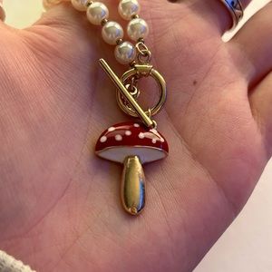 Gold/Pearl Mushroom Necklace